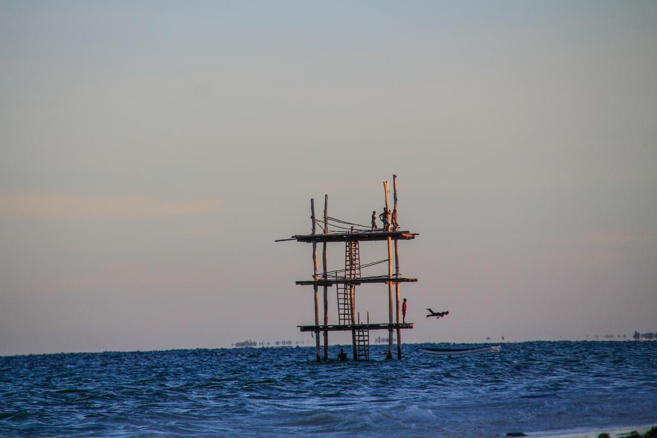 African Sun Sea Beach Resort & Spa Zanzibar Buitenkant foto