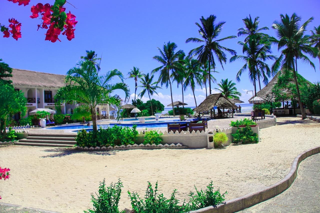 African Sun Sea Beach Resort & Spa Zanzibar Buitenkant foto
