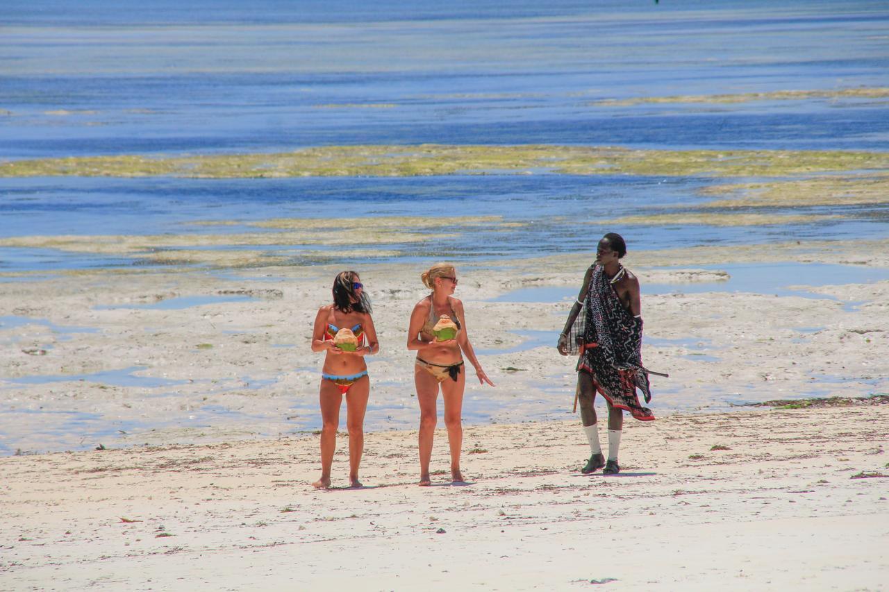 African Sun Sea Beach Resort & Spa Zanzibar Buitenkant foto