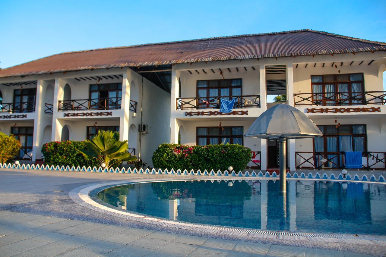 African Sun Sea Beach Resort & Spa Zanzibar Buitenkant foto